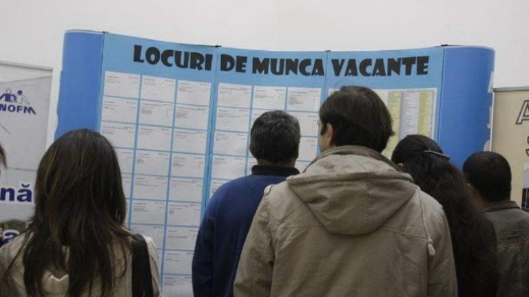 Persoanele ajunse la vârsta de pensionare se încadrează cu dificultate în câmpul muncii Persoanele ajunse la vârsta de pensionare se încadrează cu dificultate în câmpul muncii