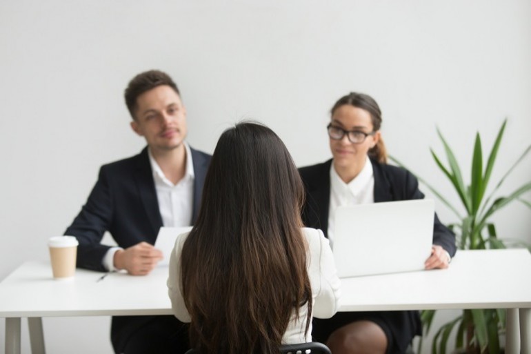 Top 10 întrebări pe care să le adresezi angajatorului la interviu Top 10 întrebări pe care să le adresezi angajatorului la interviu