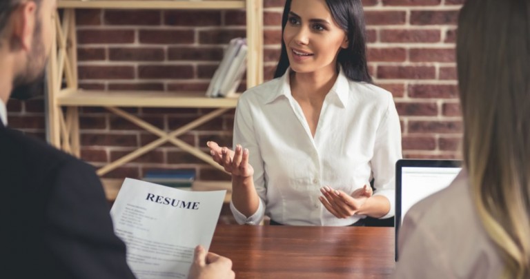 Cum iti cresti sansele sa obtii primul tau interviu. 4 pasi catre job-ul pe care ti-l doresti Cum iti cresti sansele sa obtii primul tau interviu. 4 pasi catre job-ul pe care ti-l doresti